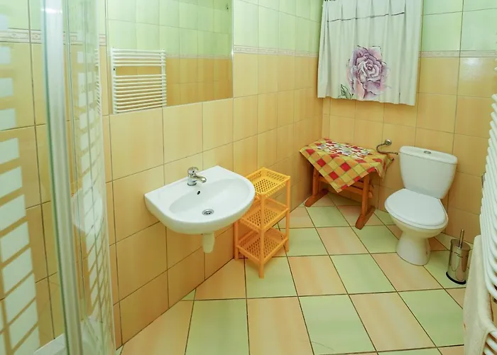 Δωμάτια σε οικογενειακή κατοικία Dan Pio Ζακοπάνε