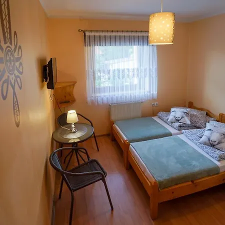 Dan Pio זקופאנה